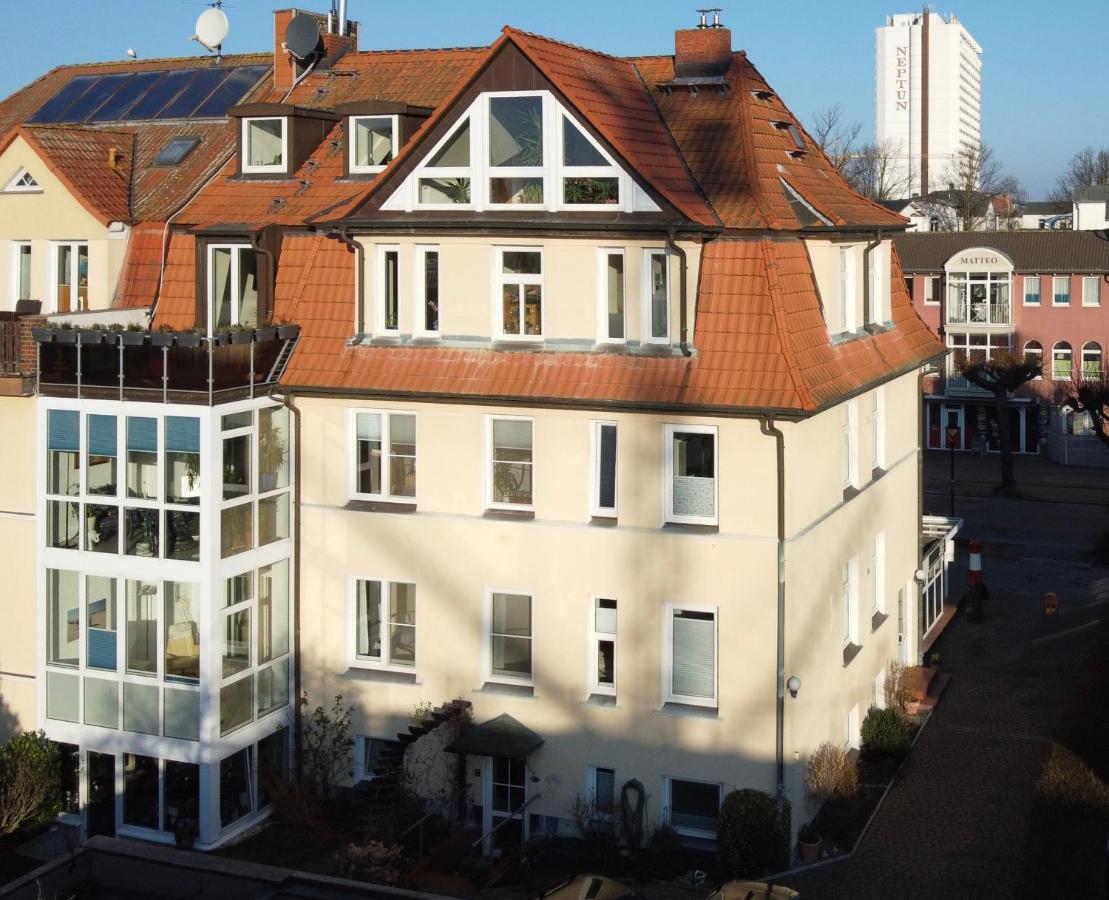 Villa Warnemuende Ferienwohnungen روستوك المظهر الخارجي الصورة